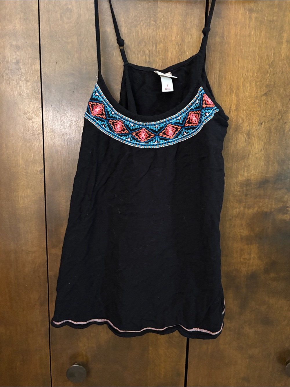 Black Women's Embroidered Yoke Spaghetti-Strap Camisole